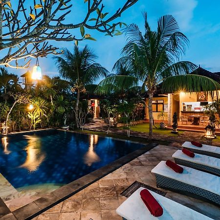 Bunda 7 Bungalows Lembongan Exterior photo