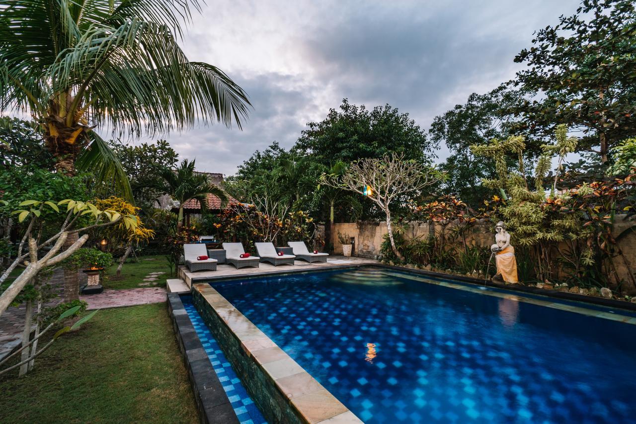 Bunda 7 Bungalows Lembongan Exterior photo