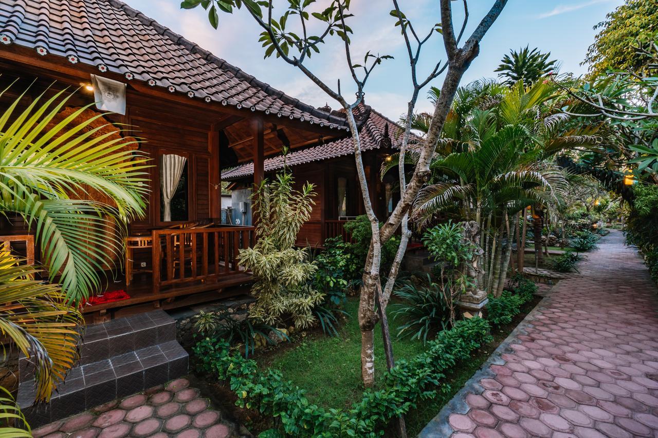 Bunda 7 Bungalows Lembongan Exterior photo
