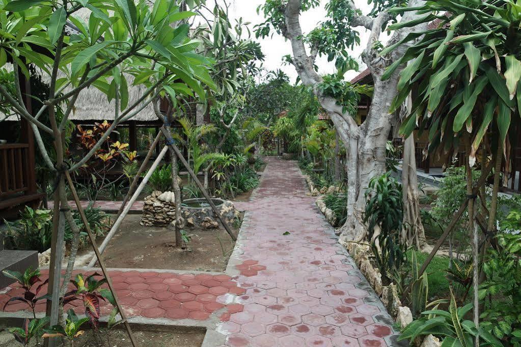 Bunda 7 Bungalows Lembongan Exterior photo