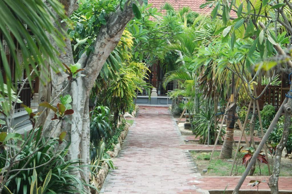 Bunda 7 Bungalows Lembongan Exterior photo