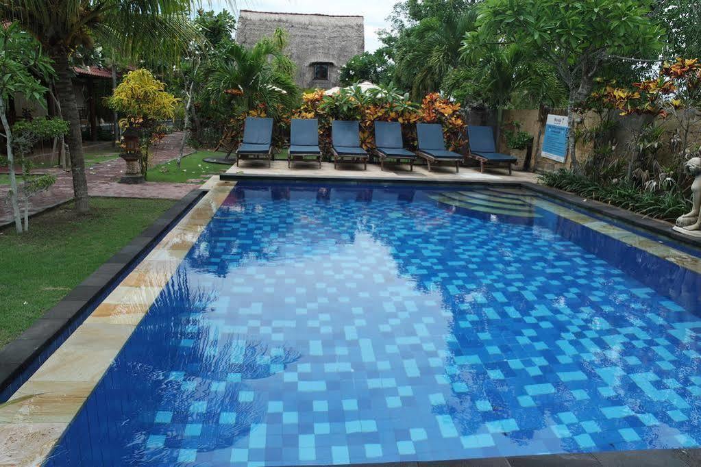 Bunda 7 Bungalows Lembongan Exterior photo